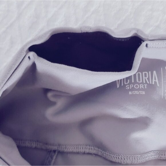 Victoria's Secret - Victoria Sport "Knockout" Mesh Back Ballerina strap Legging- - Picture 7 of 9